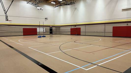 Five Oaks Middle School Gym B in Beaverton