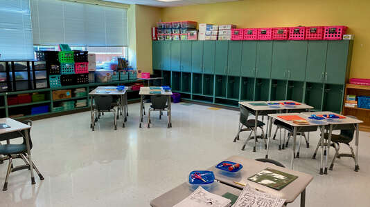 De Chaumes Elementary Classroom Standard in Houston