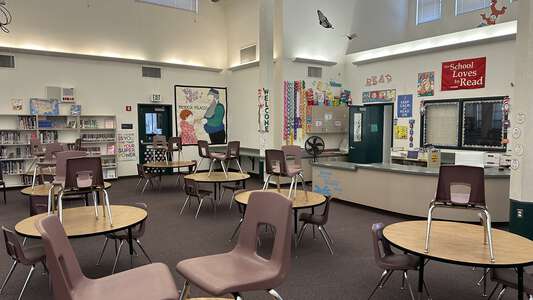 Diablo Vista Elementary School Library in Antioch