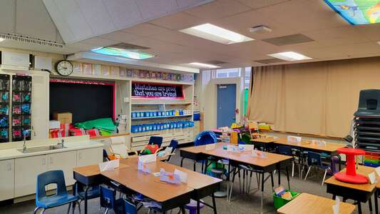 Murray Manor Elementary School Classroom Standard in La Mesa