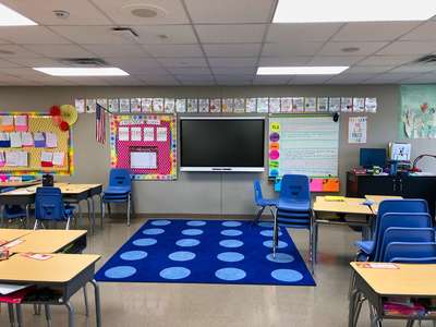 Hillcrest Elementary School Classroom Standard in Orlando