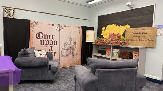 Ruth N. Upson Elementary School Library (3 hr min) in Jacksonville