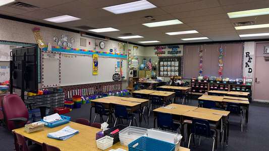 Withrow Elementary School Classroom Standard in Lake Elsinore
