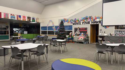Downs Elementary School Media Center in Oklahoma City 2
