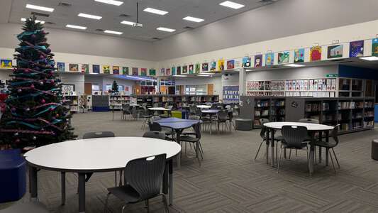 Downs Elementary School Media Center in Oklahoma City 3