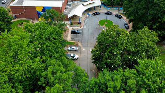 Paul L. Dunbar Elementary School Parking Lot - Front in Atlanta 2