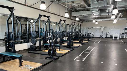Evergreen Valley High School Gym - Weight Room (Room G208) in San Jose 4