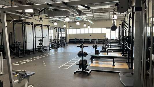 Evergreen Valley High School Gym - Weight Room (Room G208) in San Jose 2
