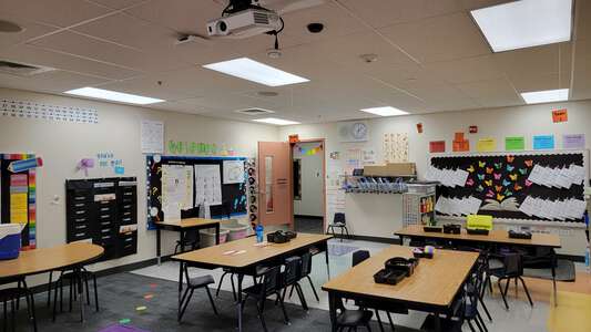 McCaw - Gordon Elementary School Classroom Standard in Henderson
