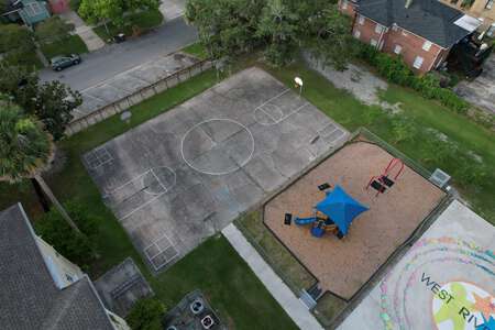 West Riverside Elementary School Outdoor Basketball Courts (3 hr min) in Jacksonville