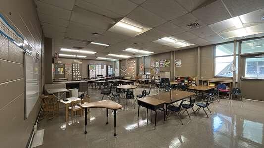Truman School Classroom Standard in Marrero 3
