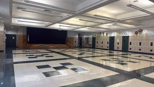 High Country Elementary School Cafeteria/Cafetorium in Saginaw 3
