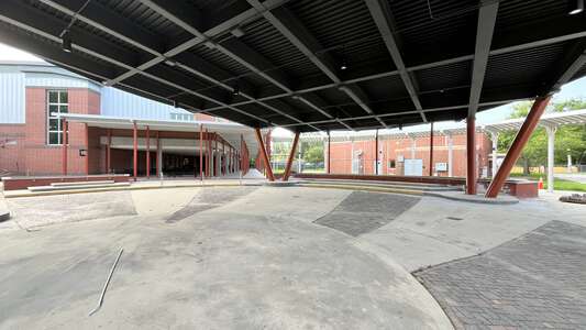 Douglas Anderson School of the Arts Amphitheater (3hr min) in Jacksonville