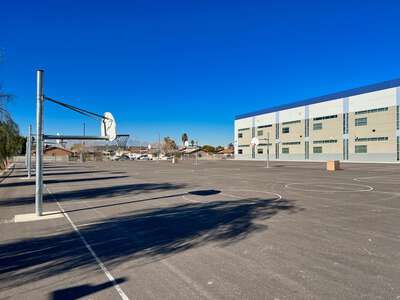 Edwards - Elbert Elementary School Outdoor Basketball Courts in Las Vegas