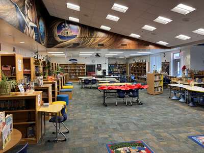Linkhorn Park Elementary School Library in Virginia Beach 5