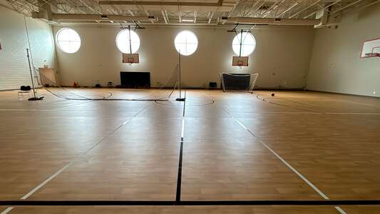 Willis A. Sutton Middle School Gym - P.E. in Atlanta 5