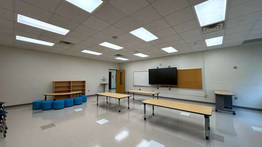 L.P. Miles Elementary School Classroom Standard in Atlanta 3