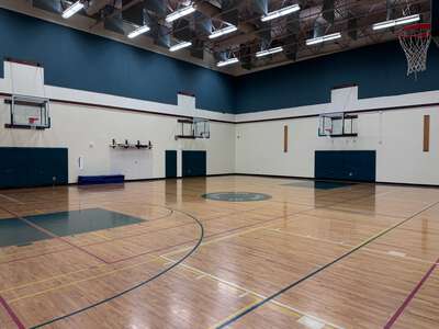 Walker Middle School Gym - Aux in Salem