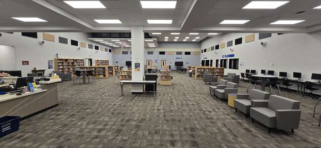Francis Howell North High School Learning Commons (Library / Media Center) in St. Charles 2