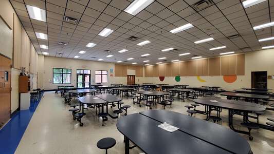 Karns Elementary School Cafeteria - West in Knoxville
