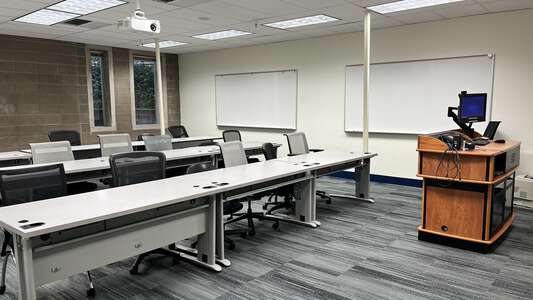 Menlo College Brawner Basement Room 20 - 402 - Classroom in Atherton