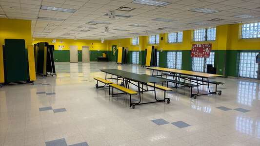 Daley - Richard J Daley Elementary Academy Cafeteria in Chicago 5