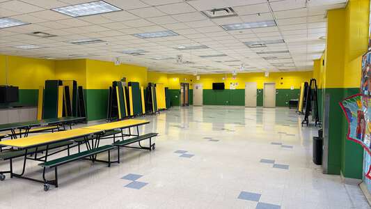Daley - Richard J Daley Elementary Academy Cafeteria in Chicago 2