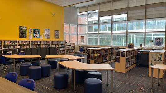 David T. Howard Middle School Media Center in Atlanta 4