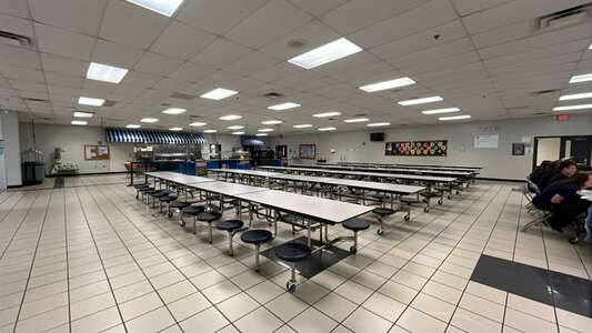 Snellville Middle School Cafeteria in Snellville