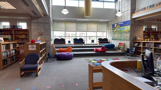 Linwood Elementary School Library in Wichita 2