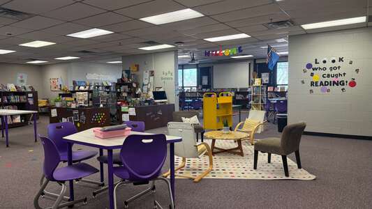 Rollingwood Elementary School Media Center in Oklahoma City 2