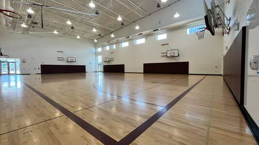 Roosevelt Middle School Gym - Small in Eugene