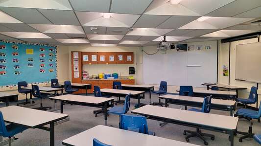 Cotton Creek Elementary School Classroom Standard in Westminster