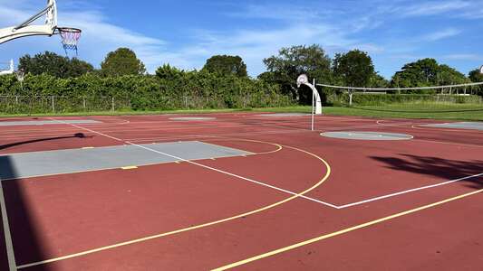 Kenwood K-8 Center Outdoor Basketball Courts - Middle School in Miami