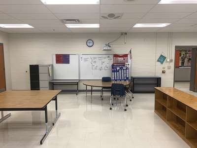 Clays Mill Elementary School Classroom Standard in Lexington