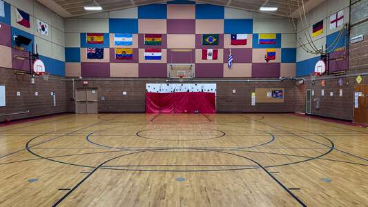 Harritt Elementary School Gym in Salem 3