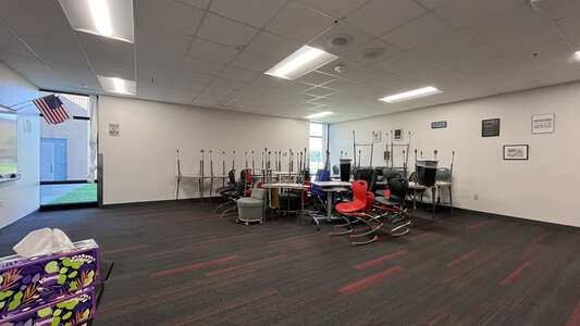 Coppell High School Ninth Grade Room J009 - Classroom - CHS9 in Coppell