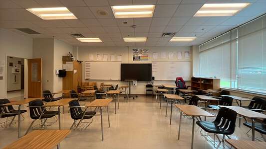 Daniel McLaughlin Therrell High School Classroom Standard in Atlanta 3