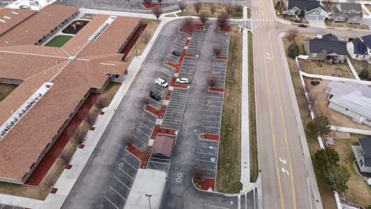 Lake Ridge Elementary School Parking Lot - Front in Nampa