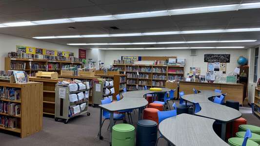 San Juan Elementary School Library in San Juan Capistrano