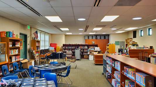 North Terrace School Library in Oceanside
