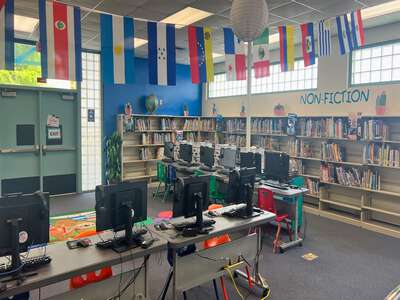 Tropical Elementary School Library in Miami