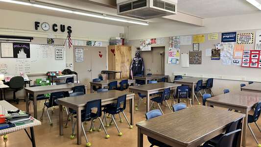 Bidwell Junior High School Classroom Standard in Chico