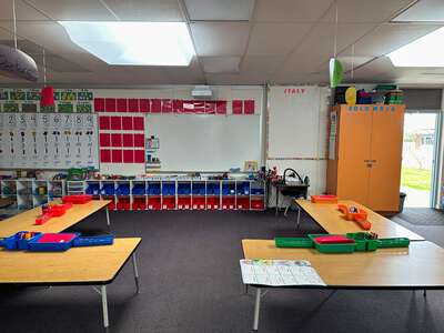 R.H. Dana Elementary School Classroom Standard in Dana Point