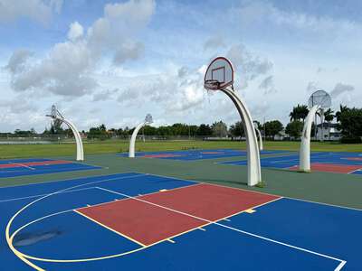 Lamar Louise Curry Middle School Outdoor Basketball Courts in Miami 2