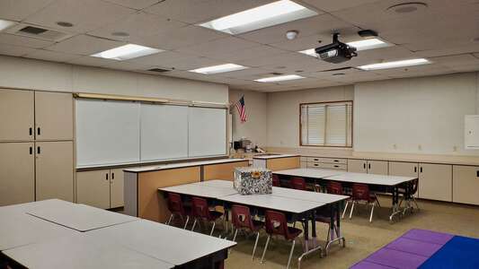 E.B. Scripps Elementary School Classroom Standard in San Diego
