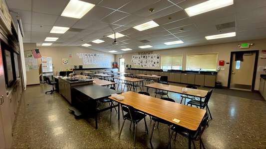 Cesar Chavez Junior High School Classroom Standard in Ceres