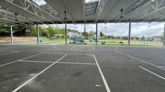 Hazeldale Elementary School Outdoor Covered Area in Beaverton 2
