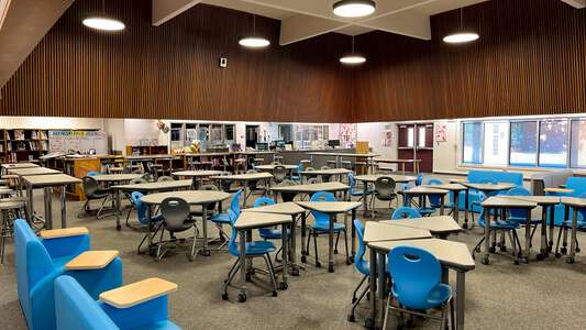 Antioch Middle School Library in Antioch 2
