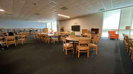 Martin Luther King Middle School Media Center in Atlanta 2